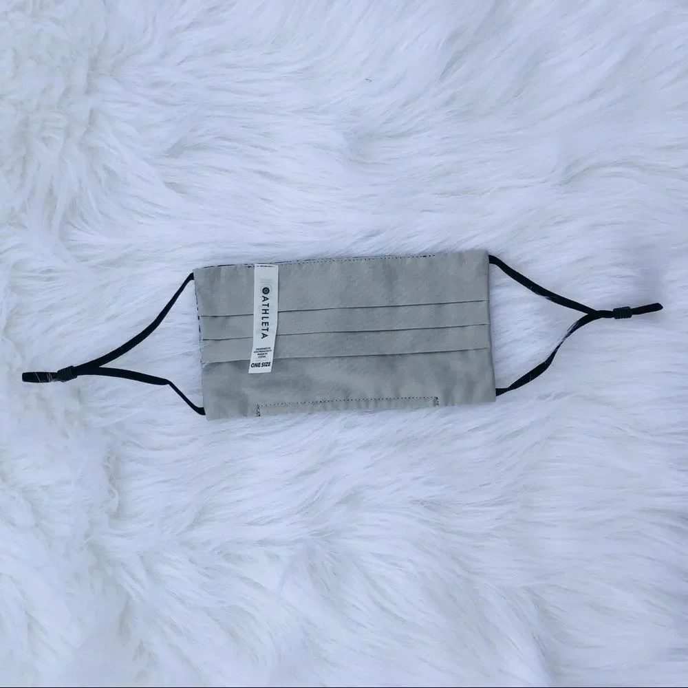 Brand New 1 Piece Athleta Face Mask For Teens & Women‎ With Adjustable Straps